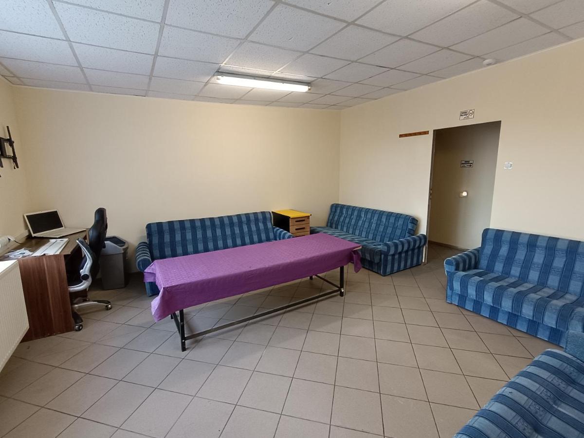 Hostel Welinek Gratis Parking Stęszew Eksteriør billede